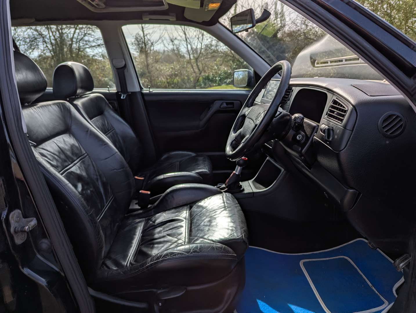<p>1997 VW GOLF VR6</p>