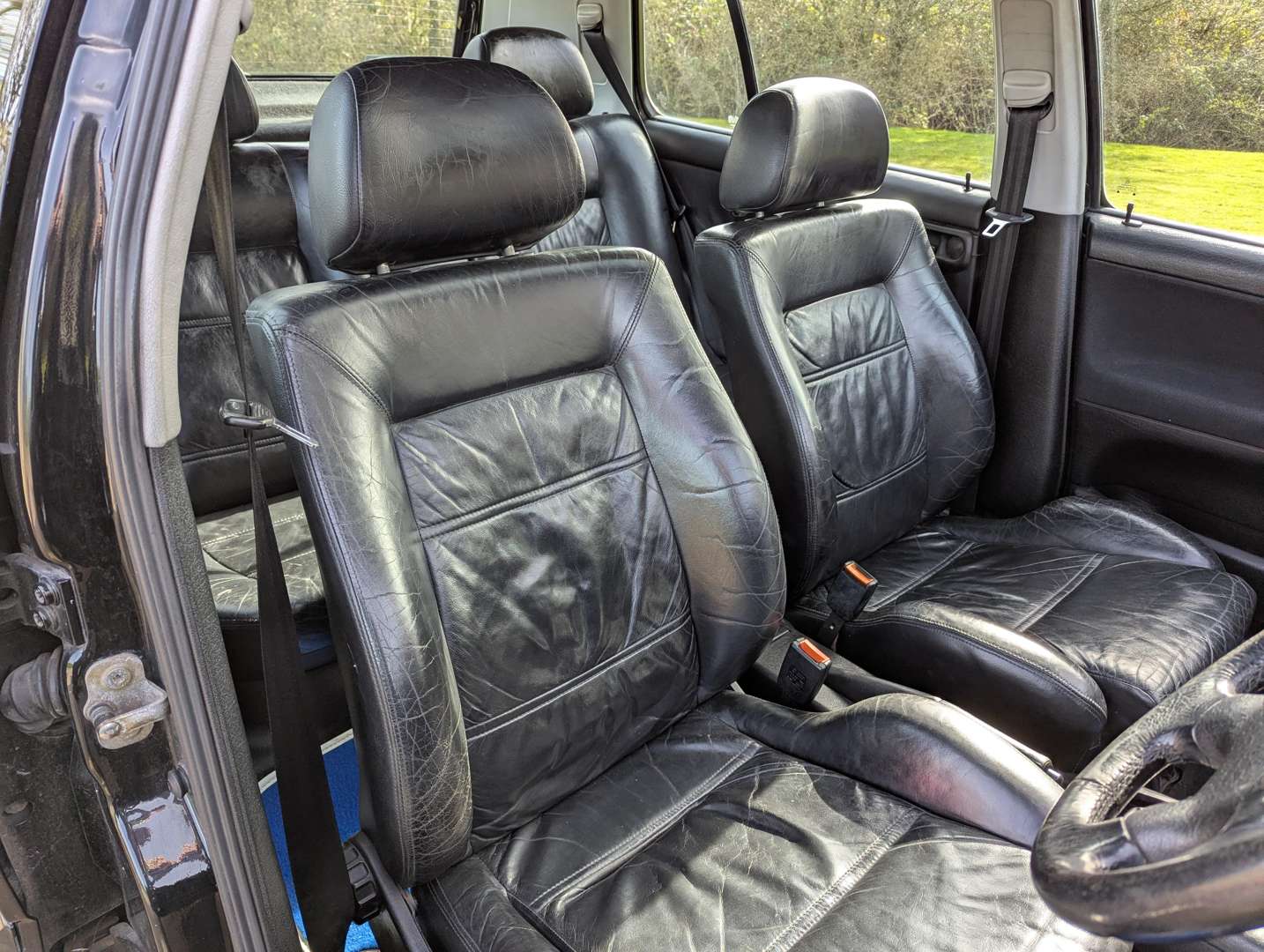 <p>1997 VW GOLF VR6</p>
