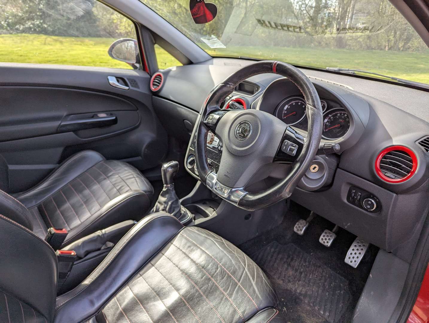 <p>2010 VAUXHALL CORSA VX RACING</p>
