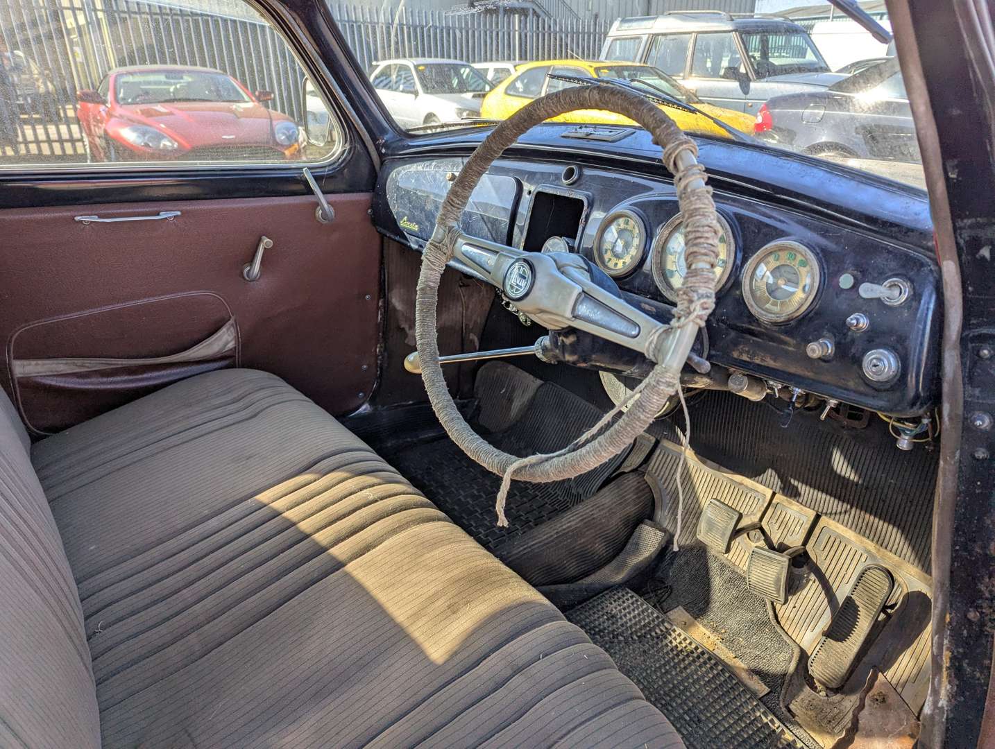 <p>1951 LANCIA AURELLA</p>