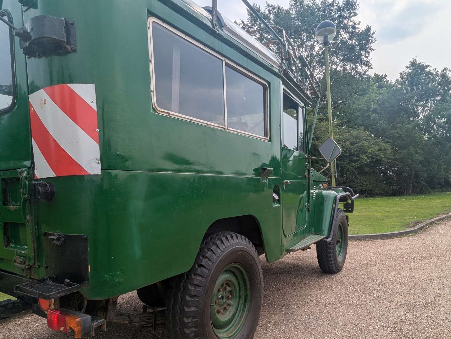 <p>1972 TOYOTA LAND CRUISER FJ43</p>