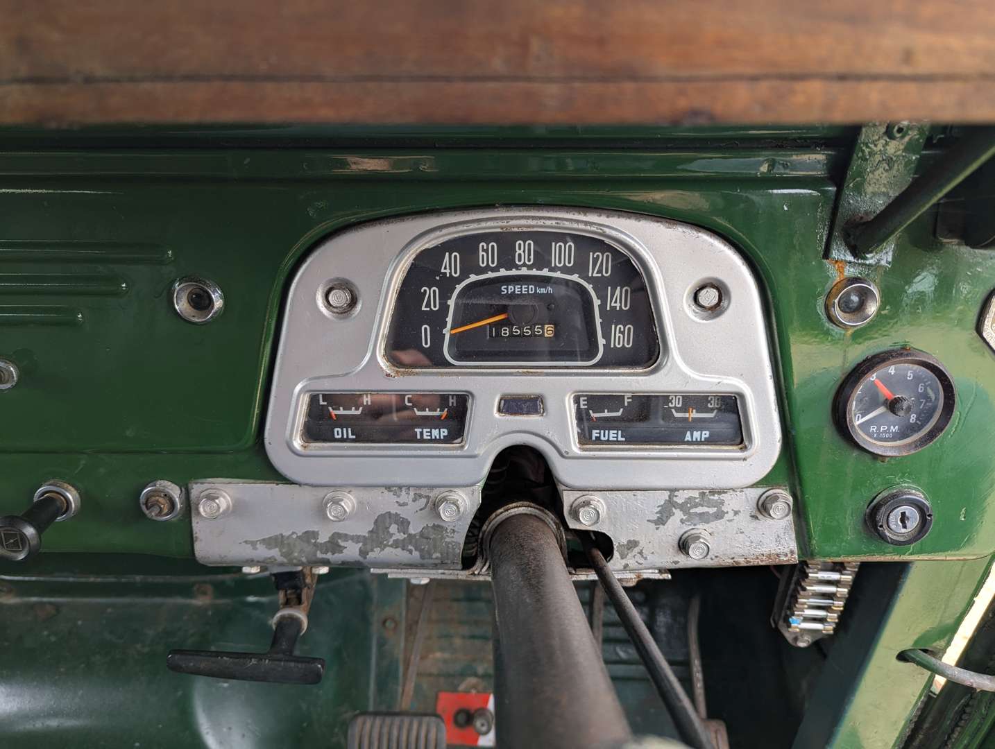 <p>1972 TOYOTA LAND CRUISER FJ43</p>