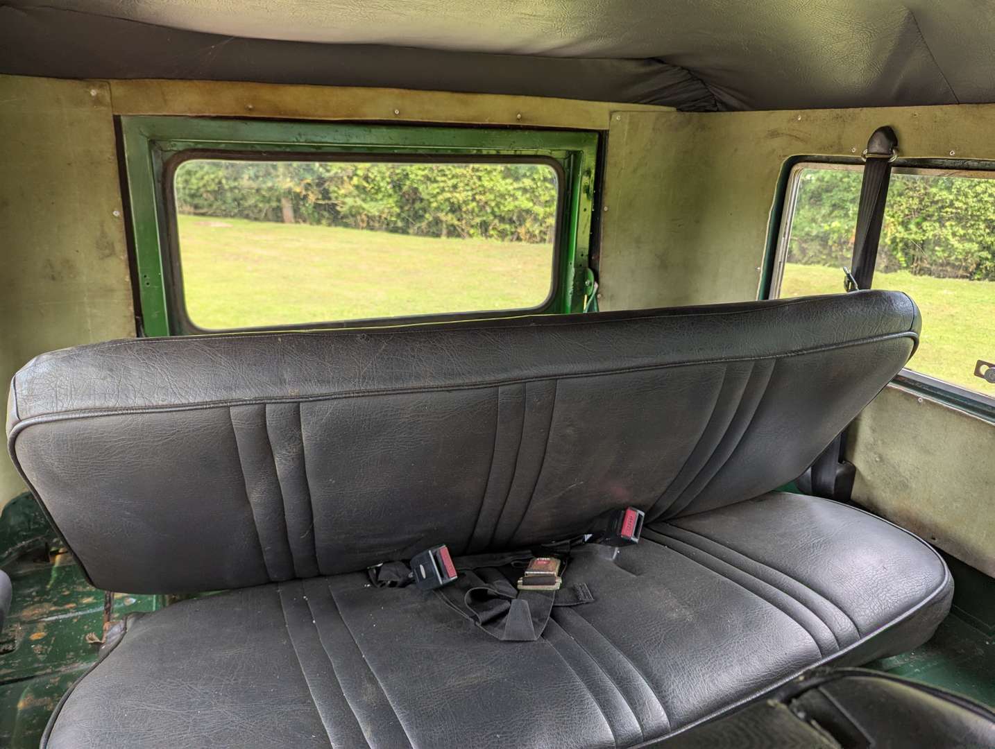 <p>1972 TOYOTA LAND CRUISER FJ43</p>