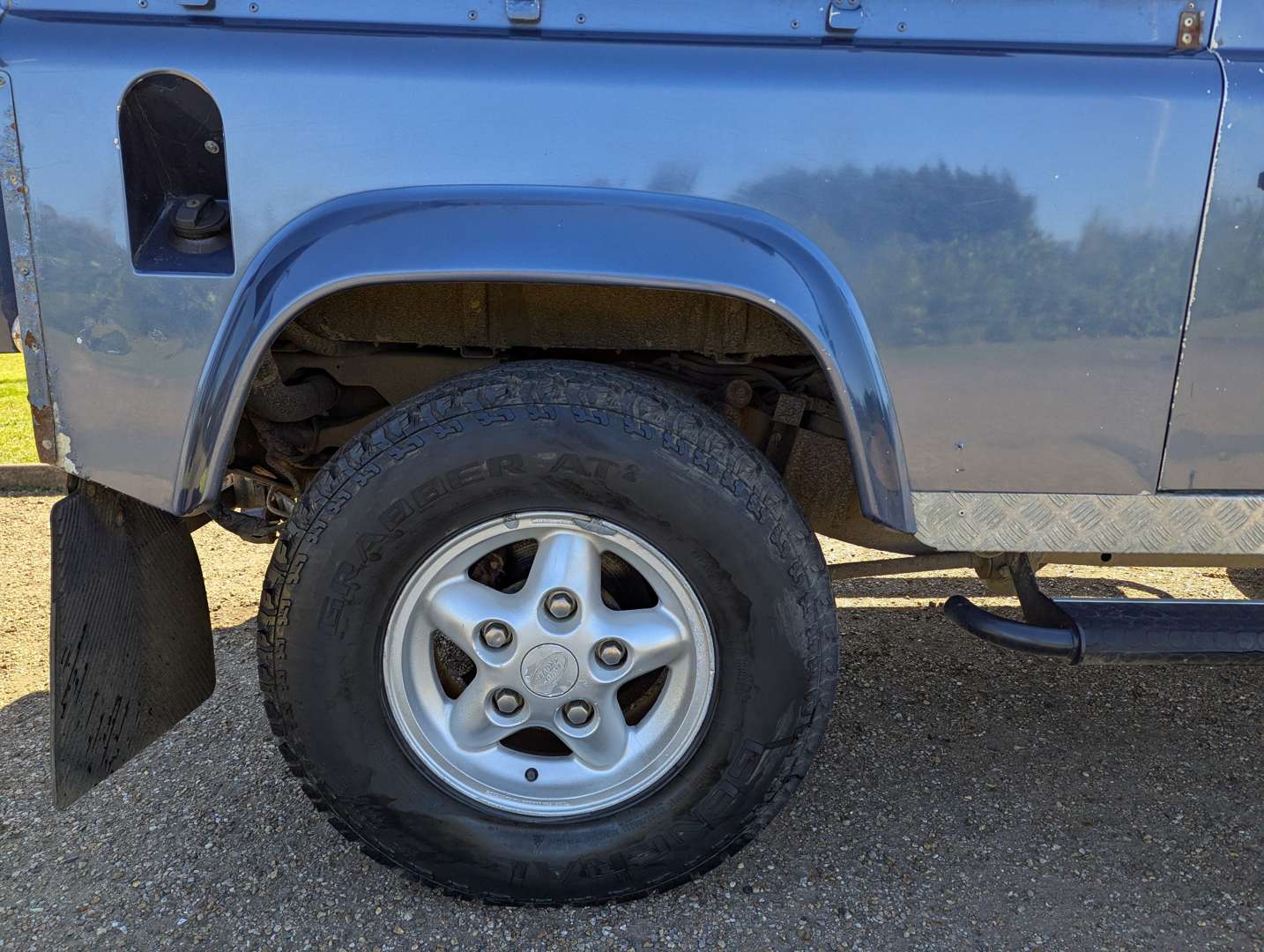 <p>1999 LAND ROVER DEFENDER TD5</p>