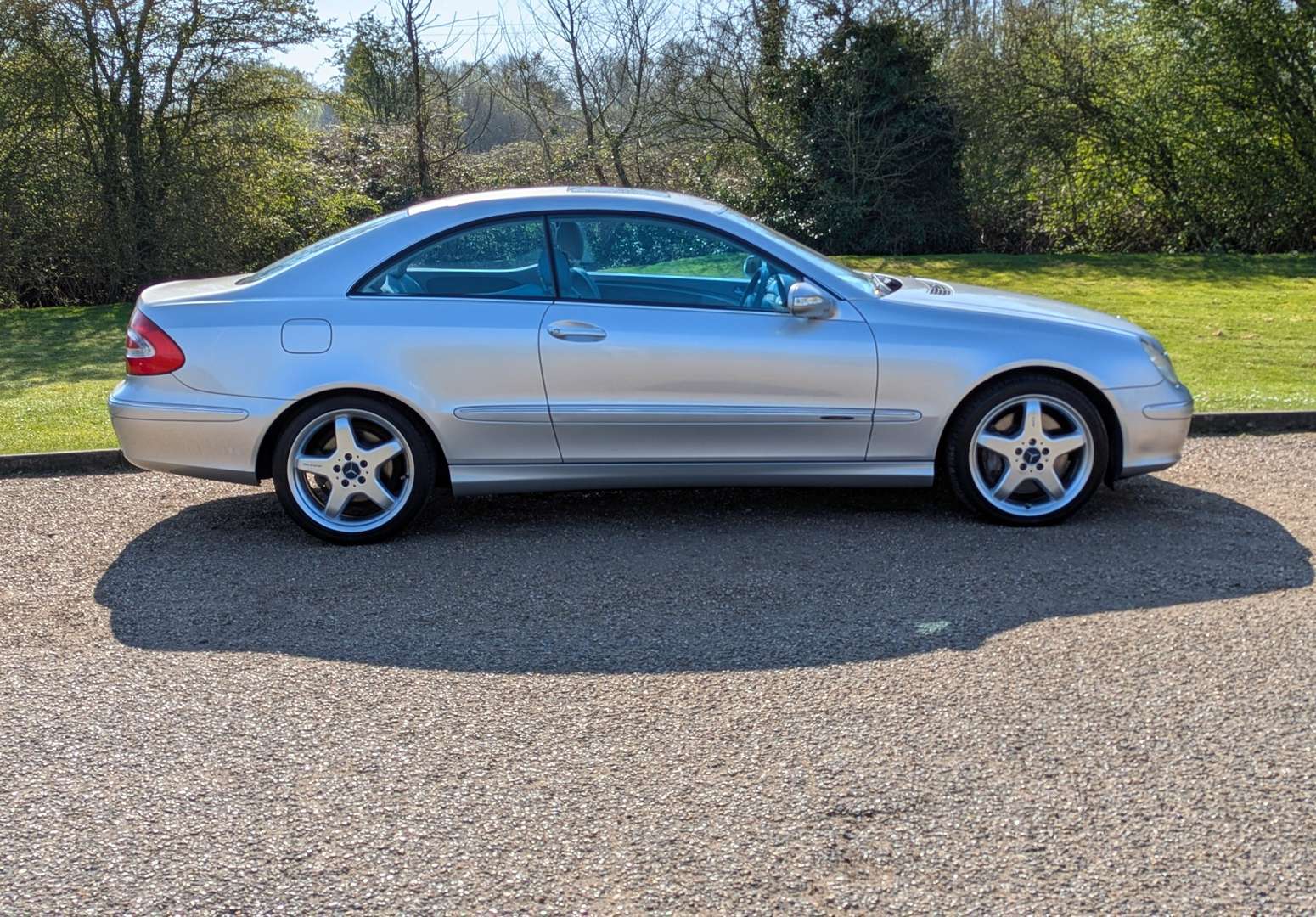<p>2002 MERCEDES CLK 500 AVANTGARDE</p>