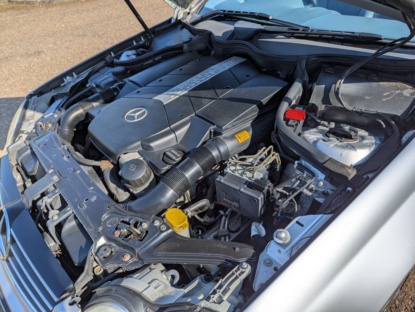 <p>2002 MERCEDES CLK 500 AVANTGARDE</p>