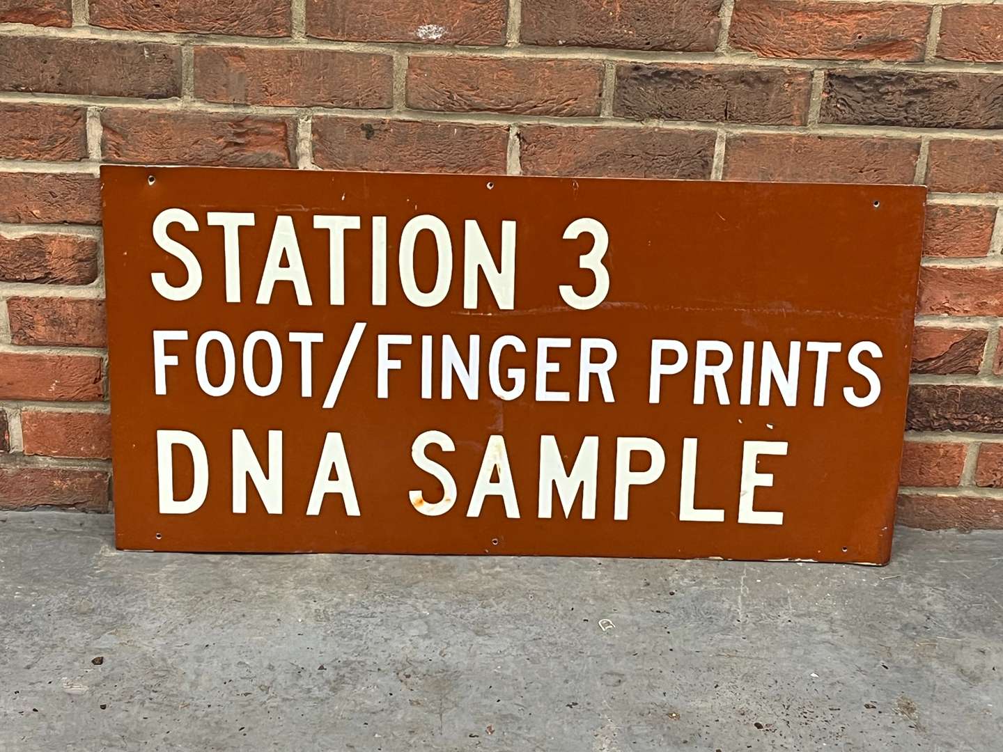 <p>Station 3 Metal Hospital Sign</p>