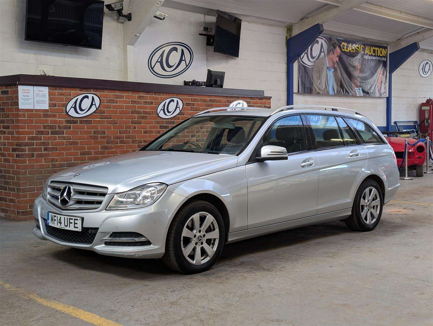 <p>2014 MERCEDES-BENZ C220 EXECUTIVE SE CDI</p>