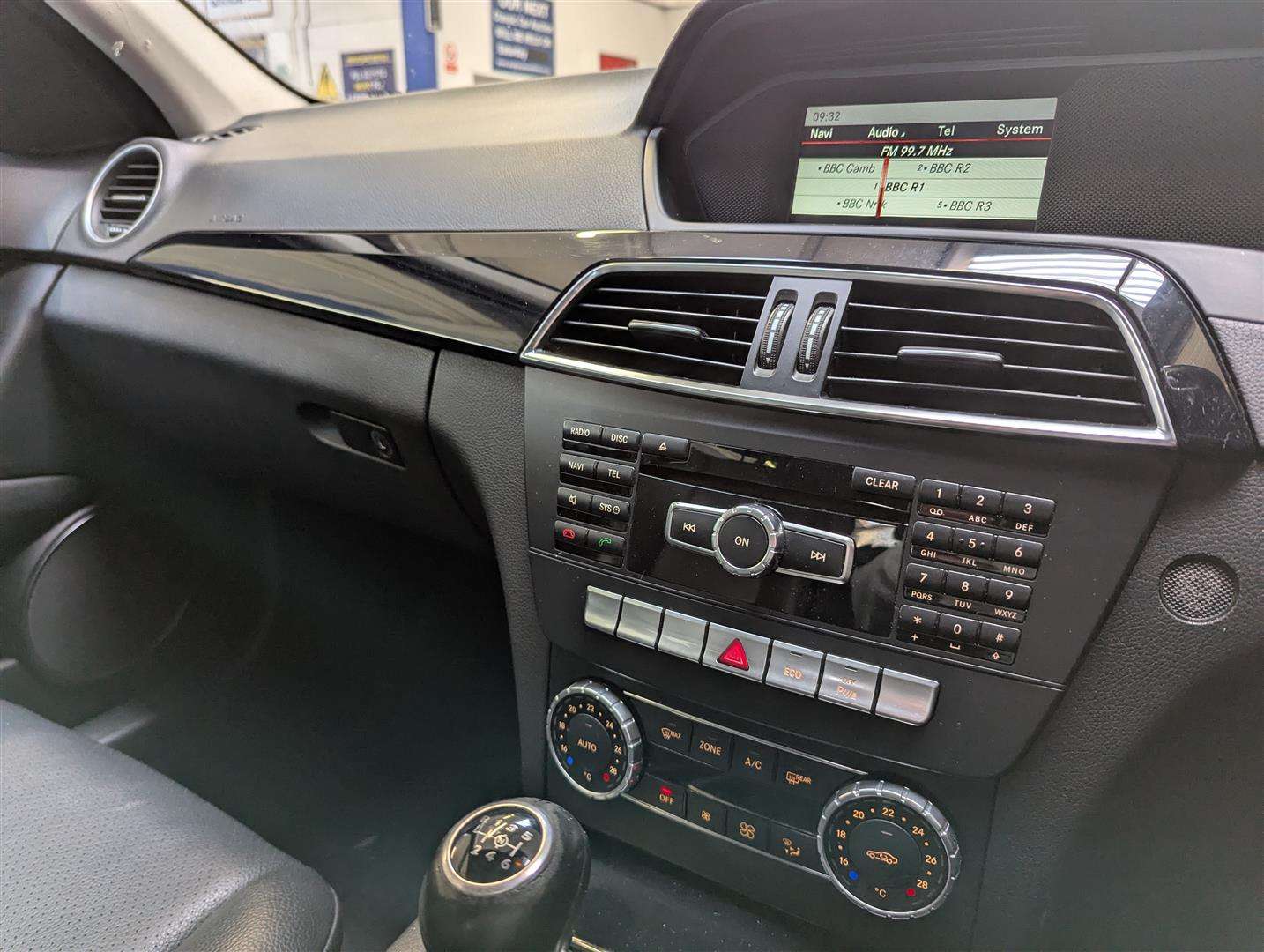 <p>2014 MERCEDES-BENZ C220 EXECUTIVE SE CDI</p>