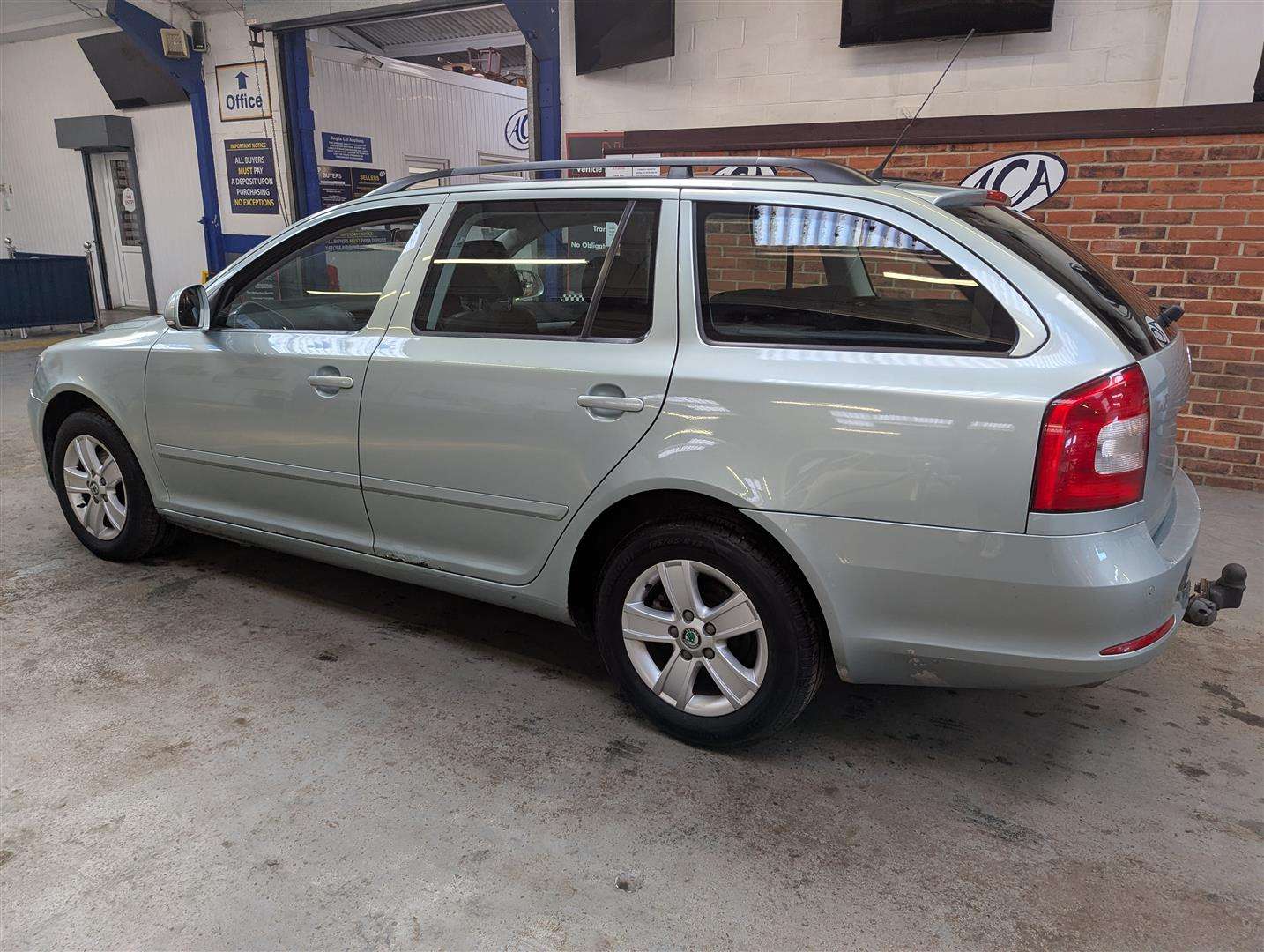 <p>2010 SKODA OCTAVIA GREENLINE TDI CR</p>