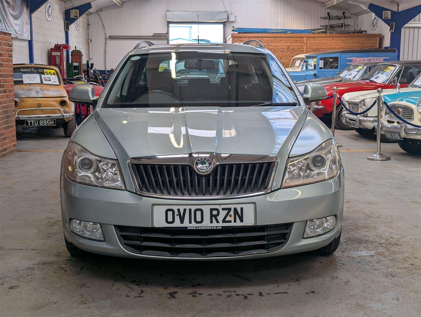 <p>2010 SKODA OCTAVIA GREENLINE TDI CR</p>