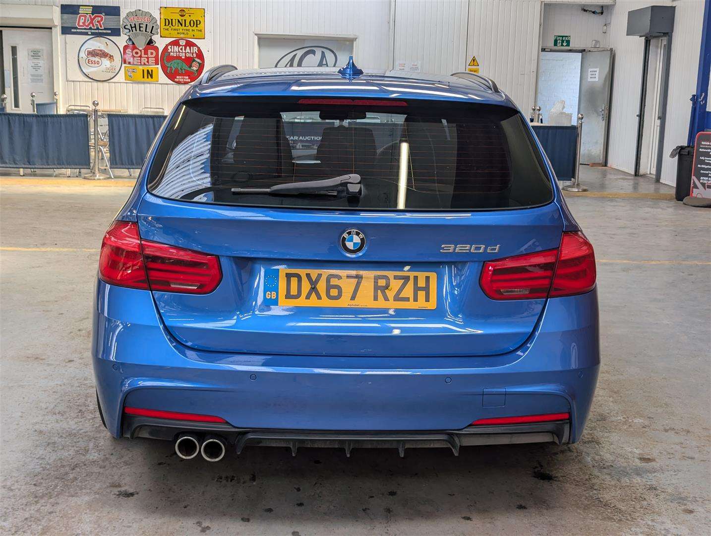 <p>2017 BMW 320D M SPORT AUTO</p>