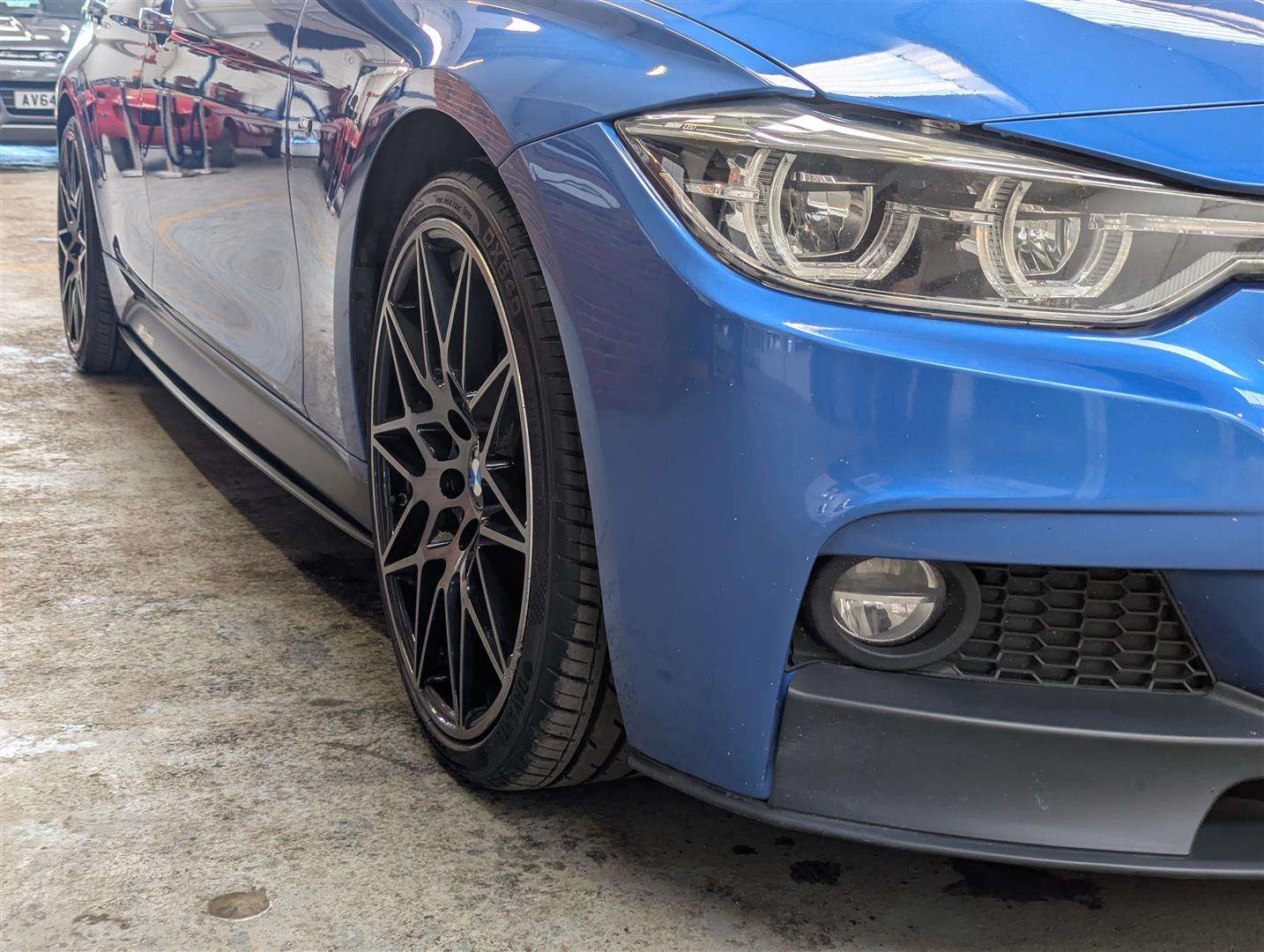 <p>2017 BMW 320D M SPORT AUTO</p>