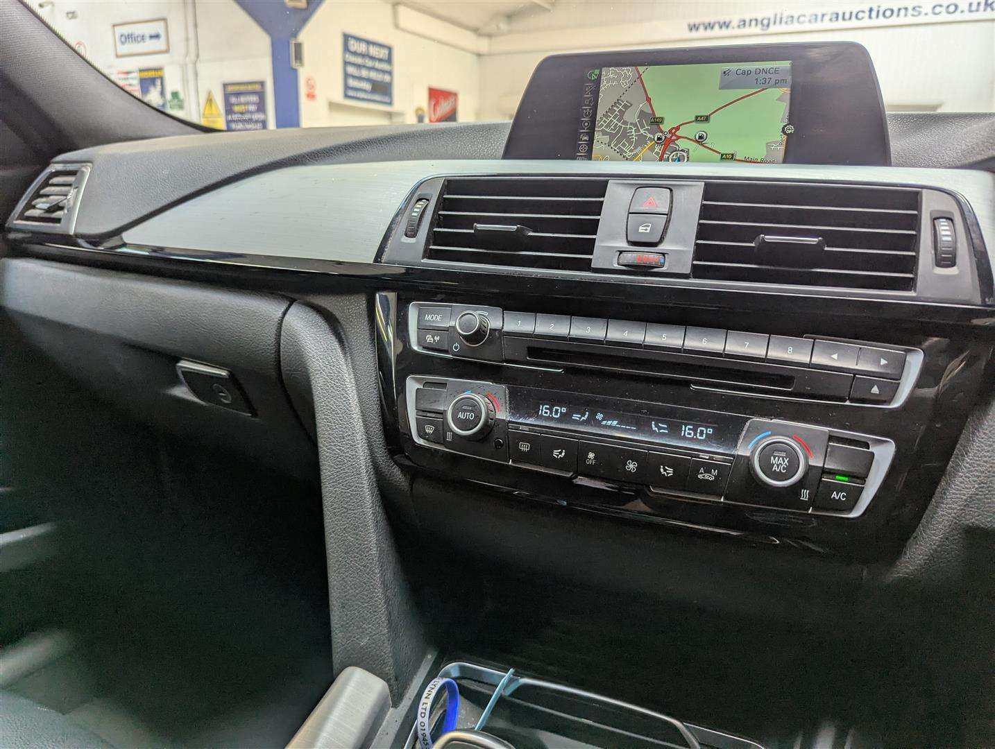 <p>2017 BMW 320D M SPORT AUTO</p>