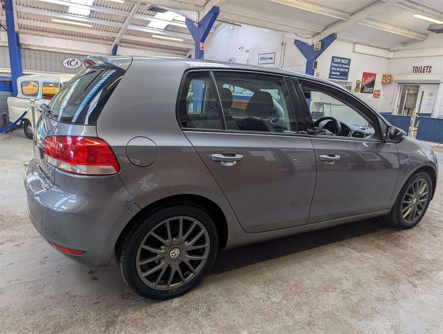 <p>2010 VOLKSWAGEN GOLF MATCH TDI 105</p>