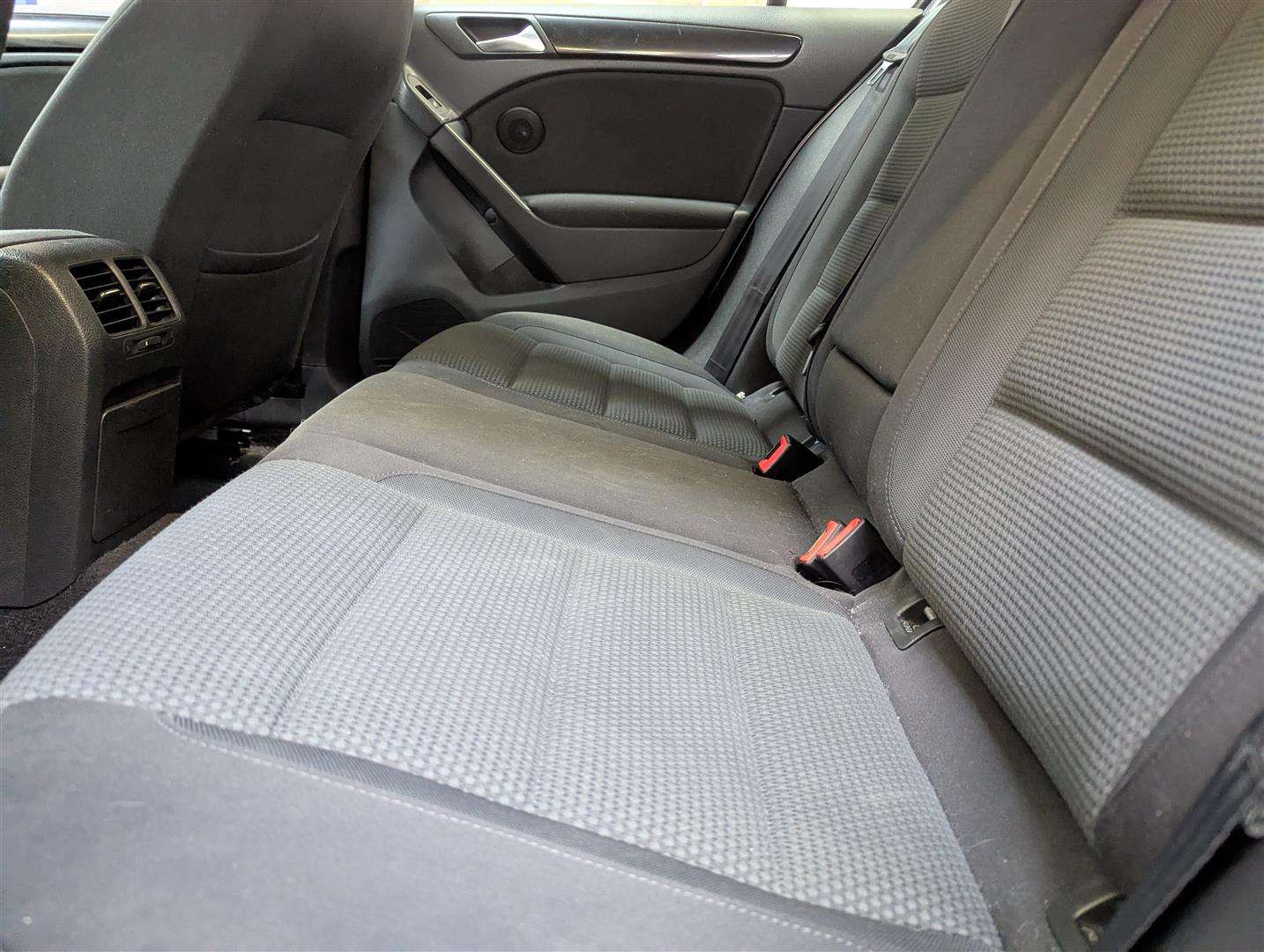 <p>2010 VOLKSWAGEN GOLF MATCH TDI 105</p>