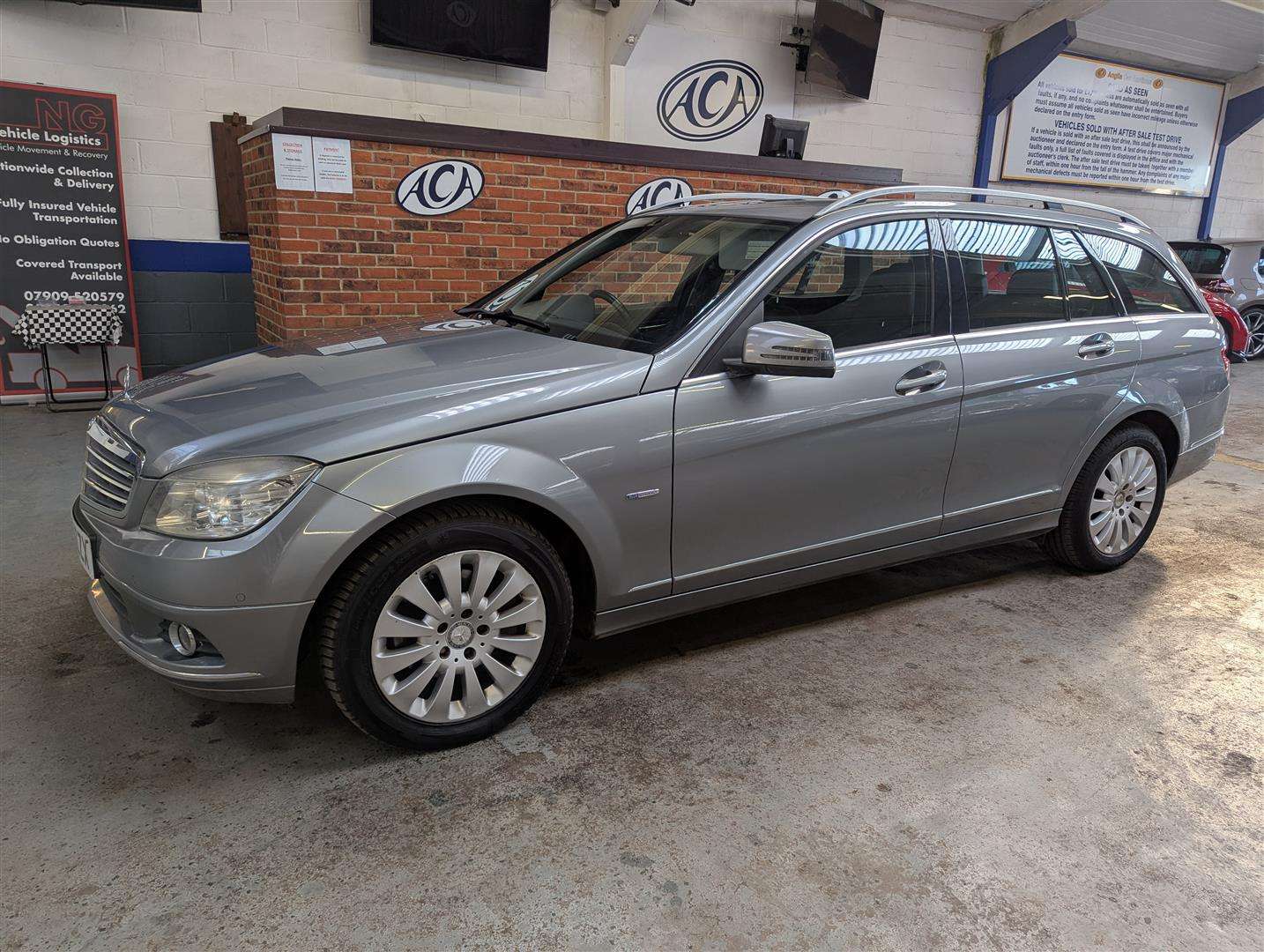 <p>2010 MERCEDES-BENZ C220 BLUEF-CY ELEG CDI A</p>