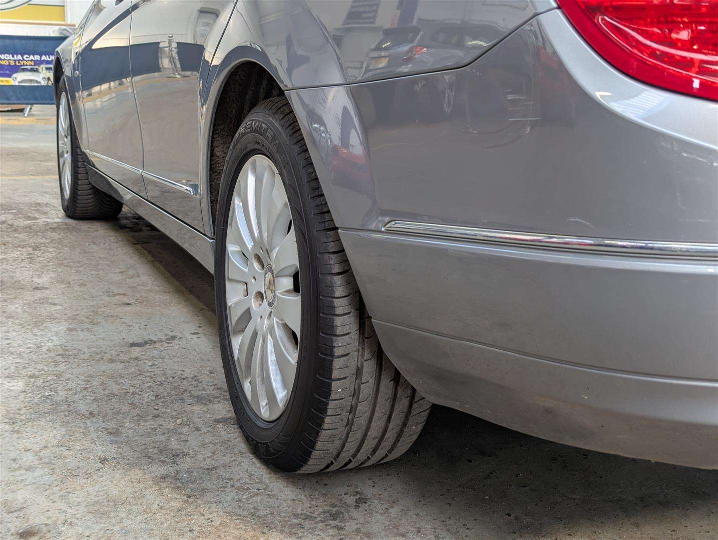 <p>2010 MERCEDES-BENZ C220 BLUEF-CY ELEG CDI A</p>