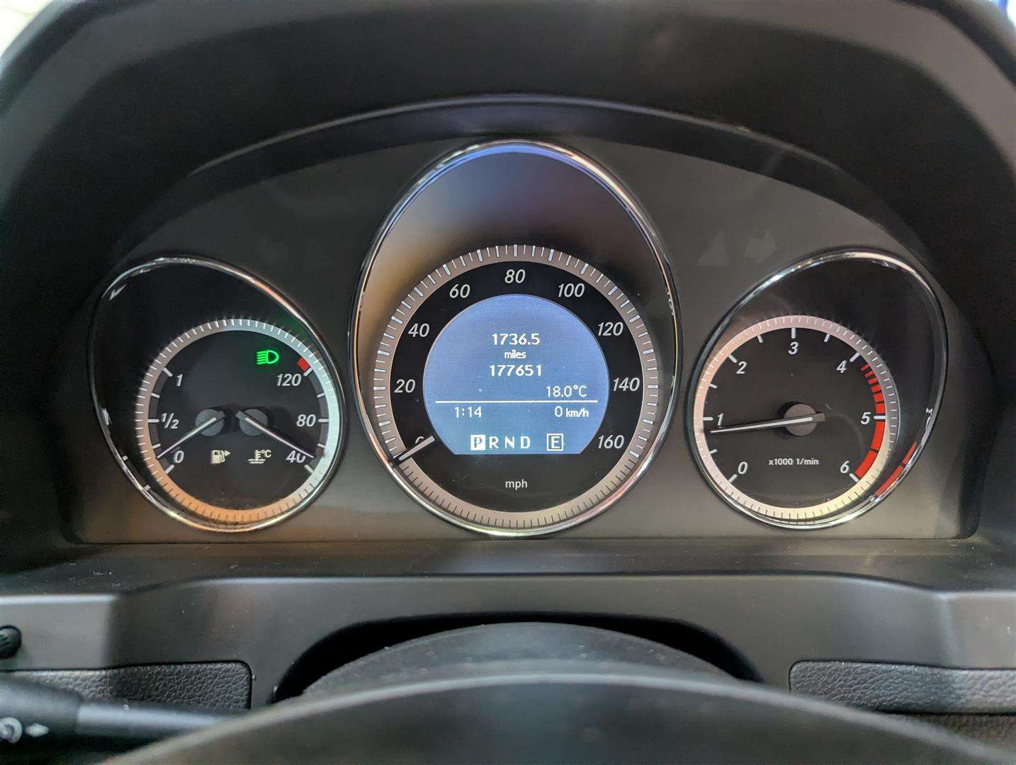 <p>2010 MERCEDES-BENZ C220 BLUEF-CY ELEG CDI A</p>