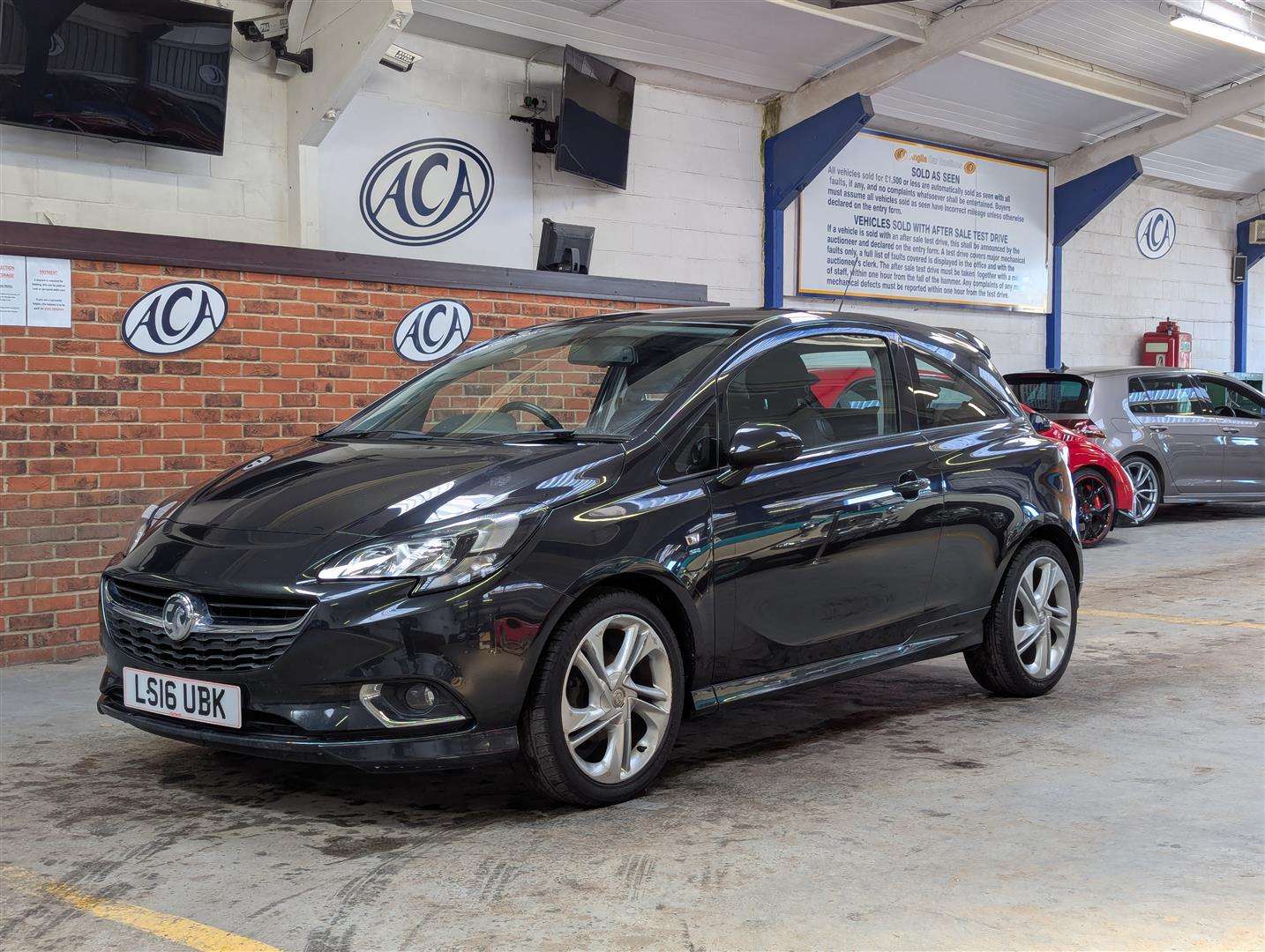 <p>2016 VAUXHALL CORSA SRI VX-LINE ECOFLEX</p>