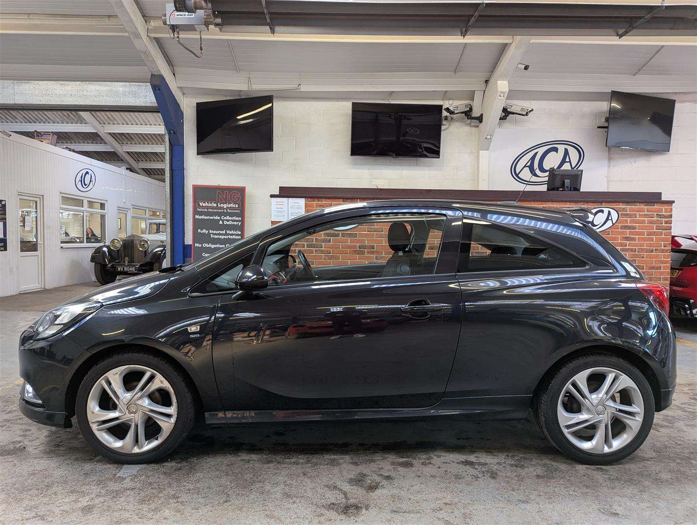 <p>2016 VAUXHALL CORSA SRI VX-LINE ECOFLEX</p>