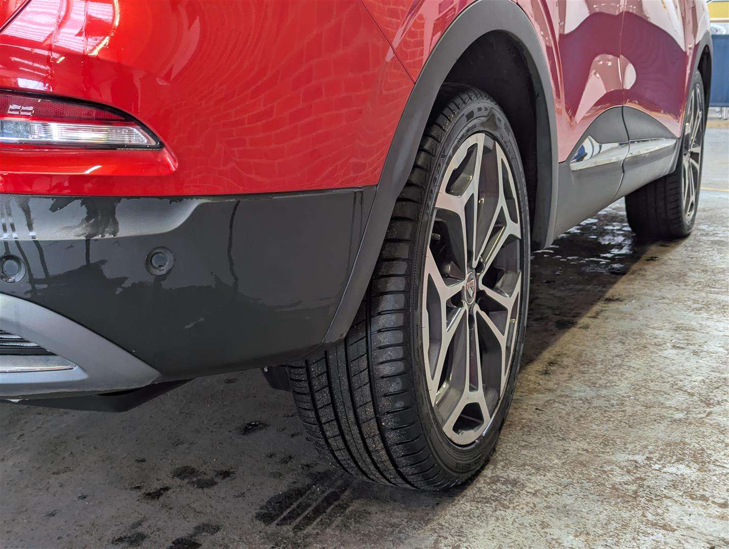 <p>2019 RENAULT KADJAR GT LINE BLUE DCI</p>