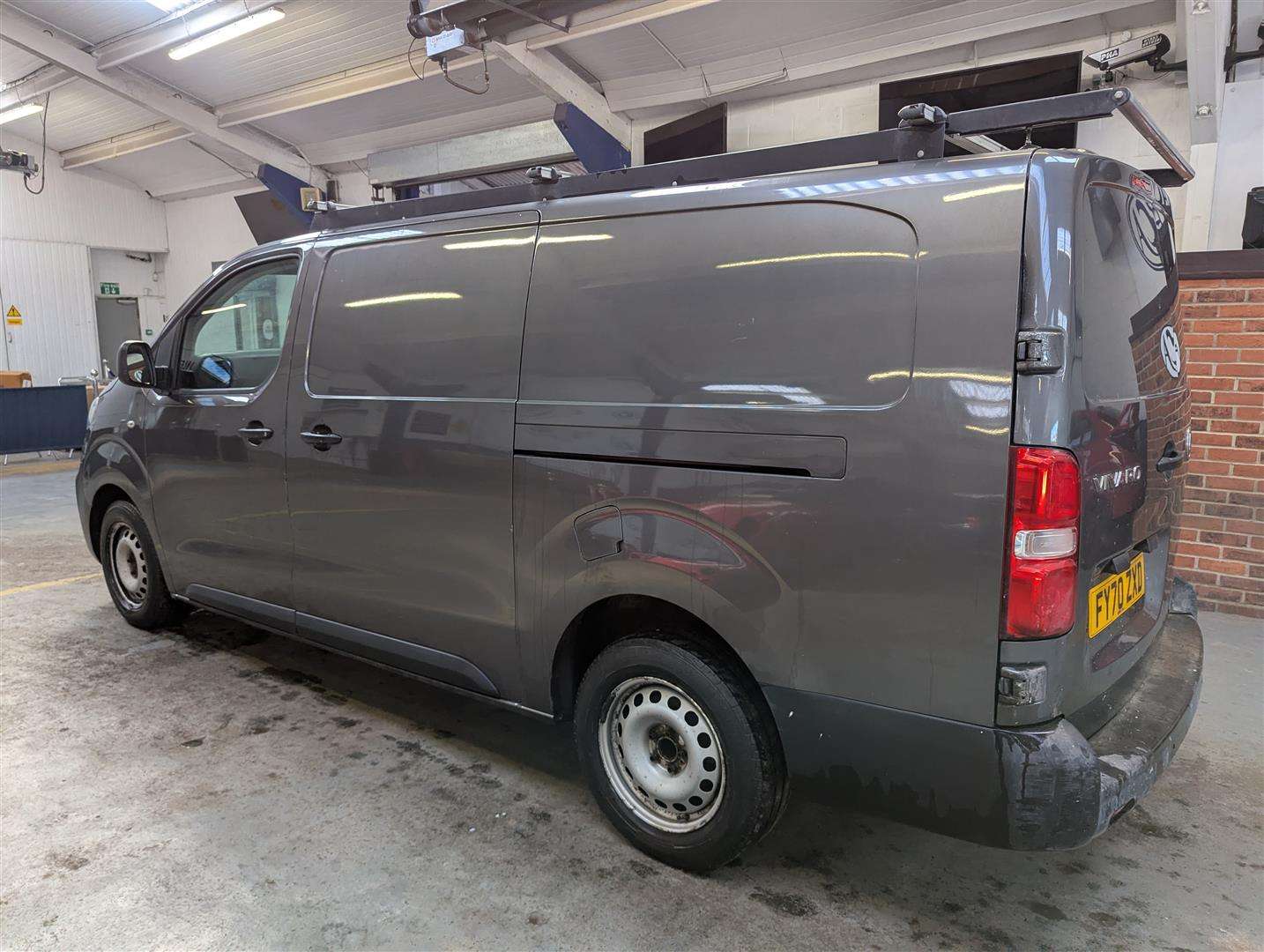 <p>2020 VAUXHALL VIVARO 2900 EDITION S/S</p>