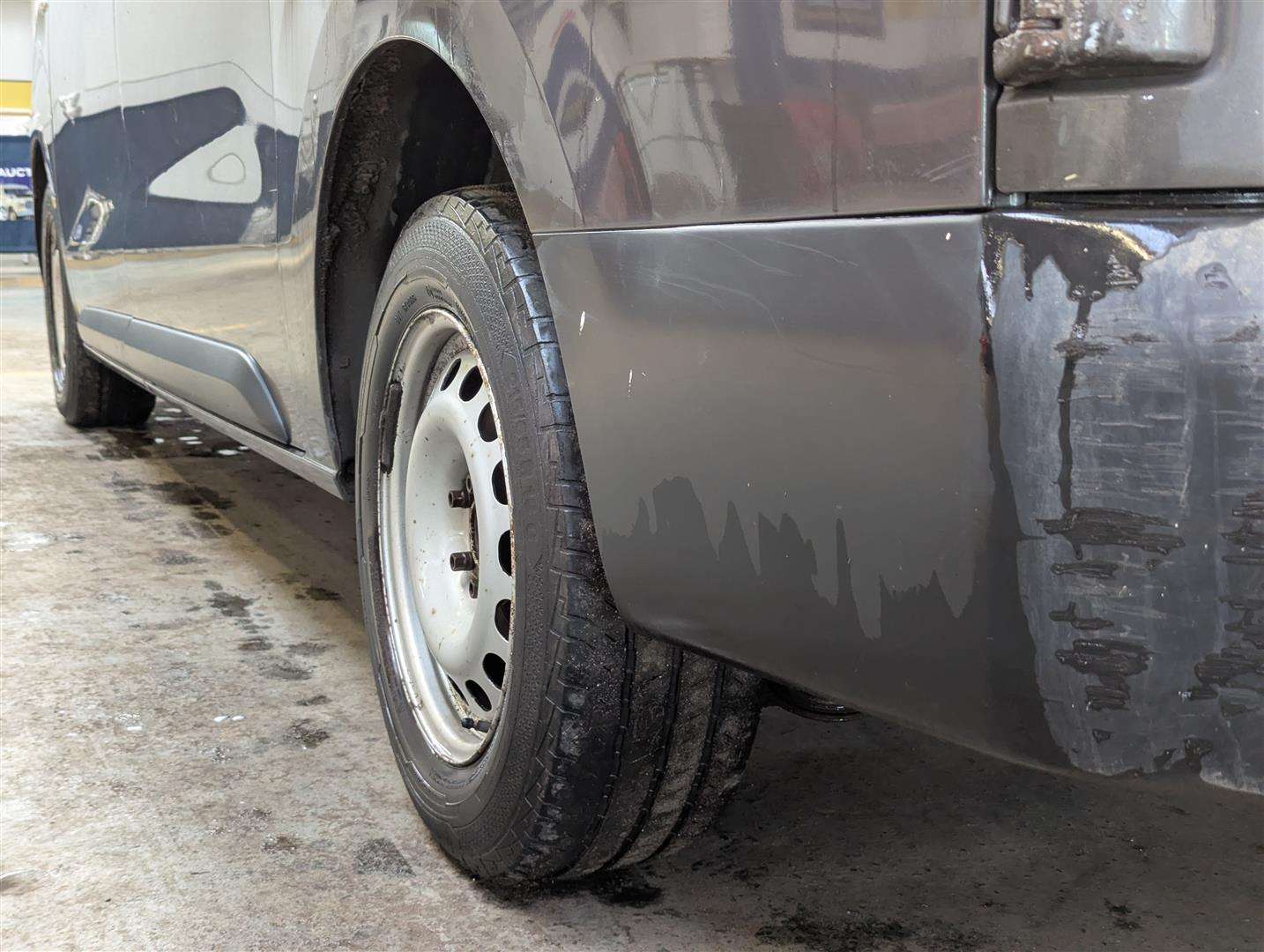 <p>2020 VAUXHALL VIVARO 2900 EDITION S/S</p>