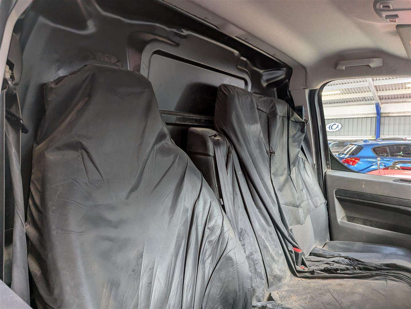 <p>2020 VAUXHALL VIVARO 2900 EDITION S/S</p>