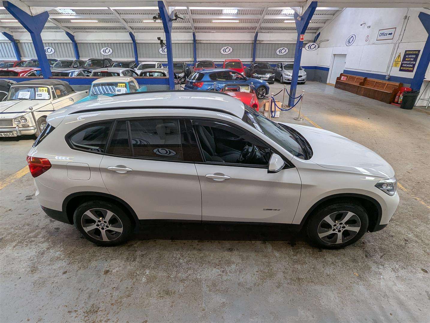 <p>2016 BMW X1 SDRIVE18D SE</p>