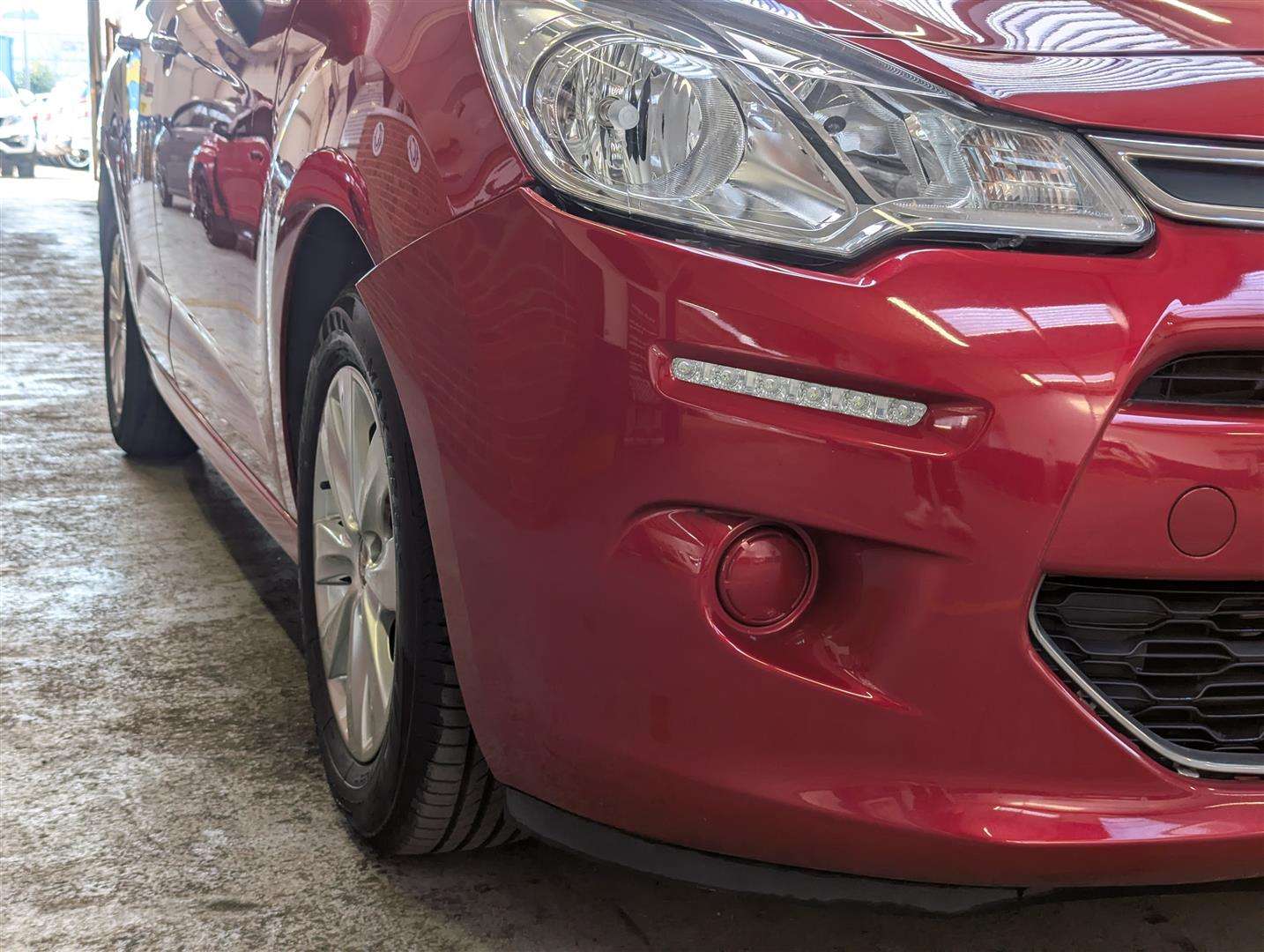 <p>2014 CITROEN C3 VTR +</p>