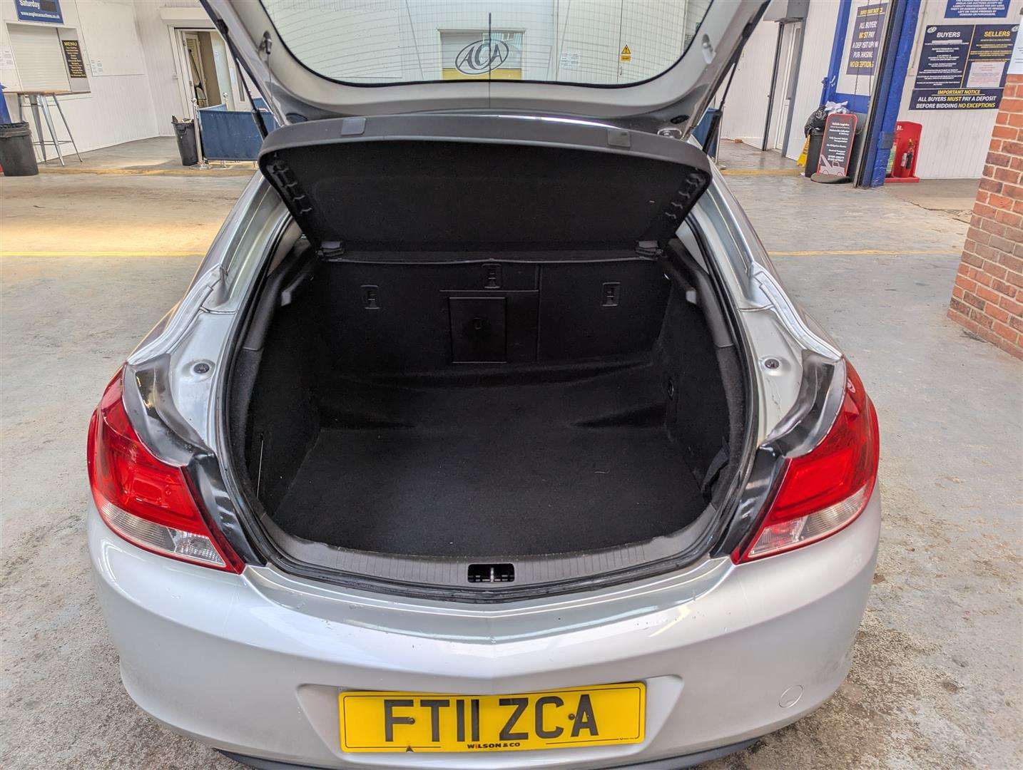 <p>2011 VAUXHALL INSIGNIA SRI 158 CDTI</p>