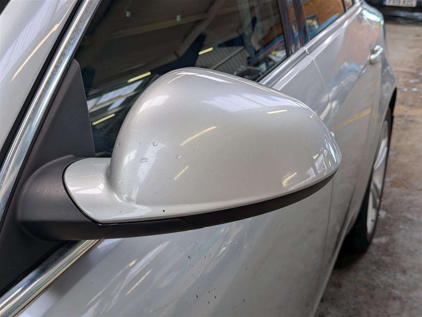 <p>2011 VAUXHALL INSIGNIA SRI 158 CDTI</p>