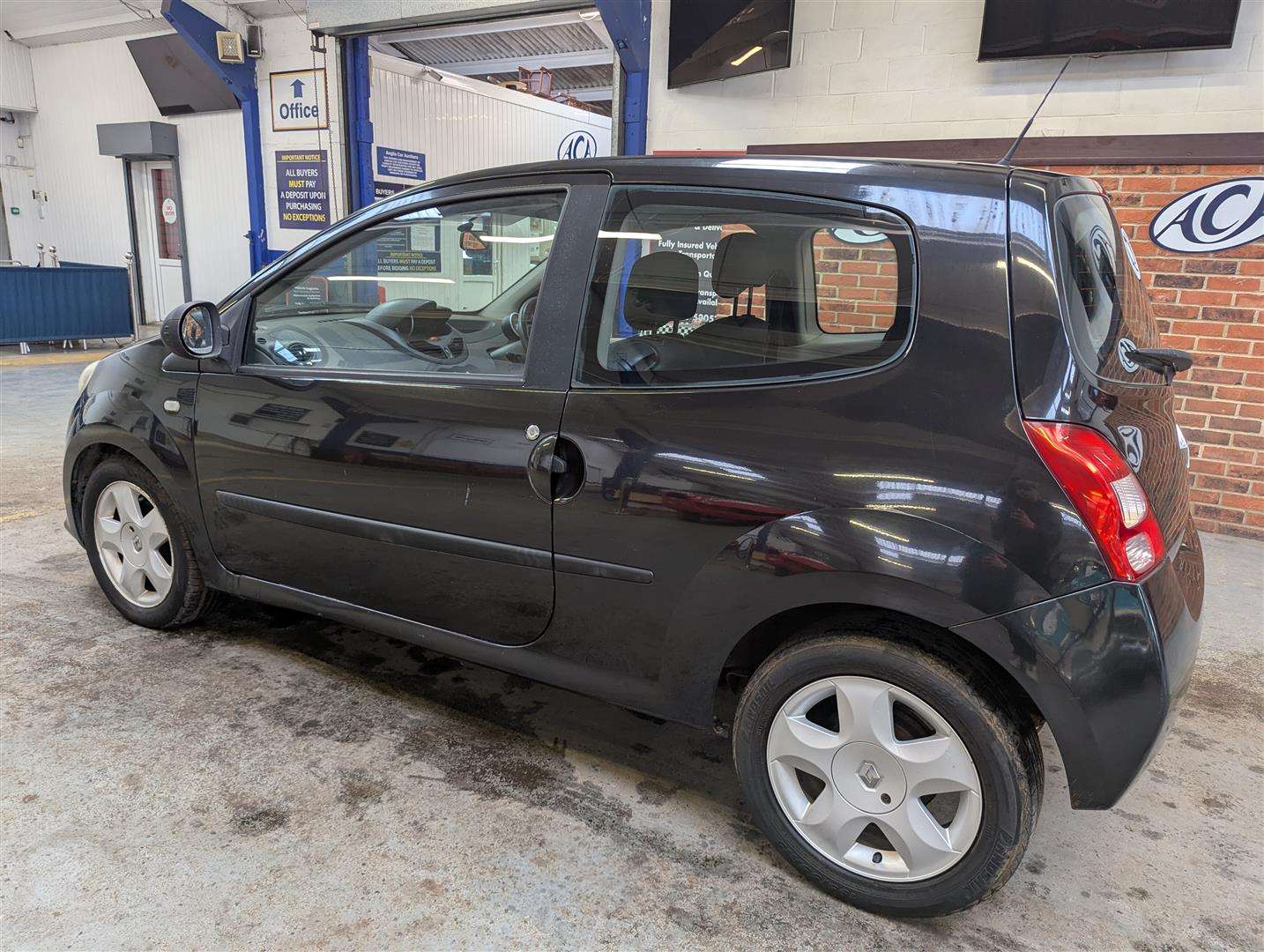 <p>2007 RENAULT TWINGO DYNAMIQUE 75</p>