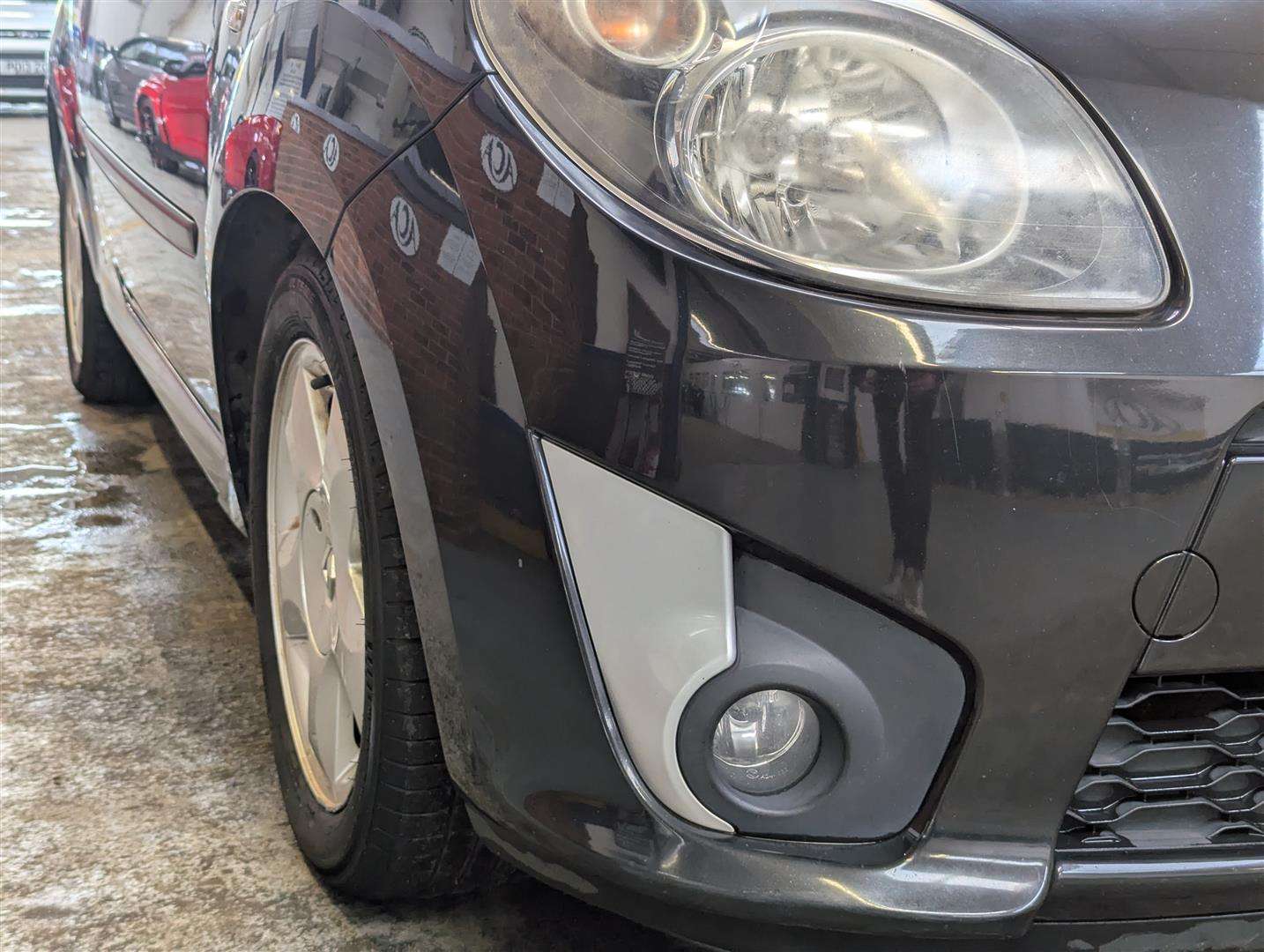 <p>2007 RENAULT TWINGO DYNAMIQUE 75</p>
