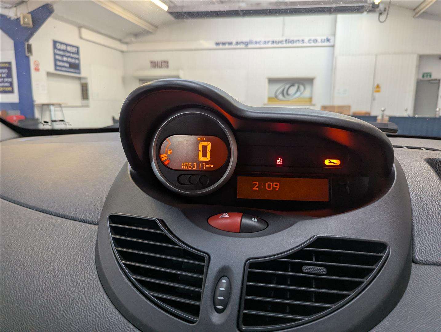 <p>2007 RENAULT TWINGO DYNAMIQUE 75</p>