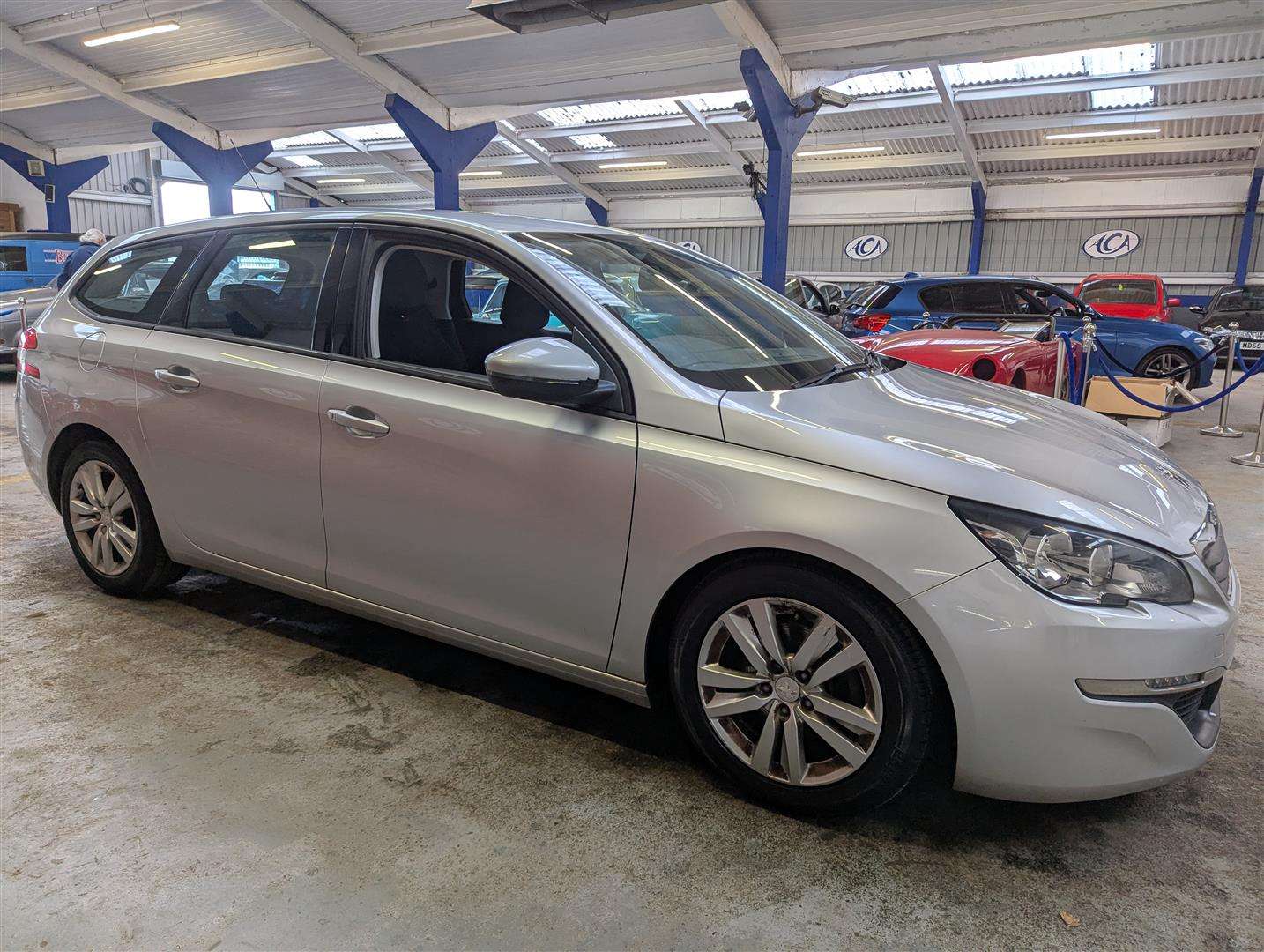 <p>2015 PEUGEOT 308 ACTIVE SW HDI</p>