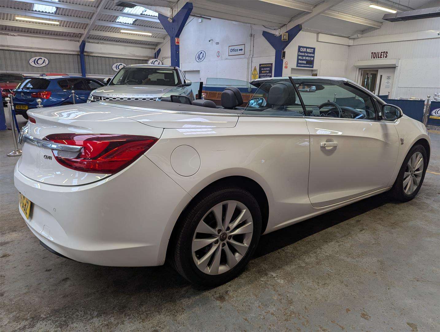 <p>2016 VAUXHALL CASCADA ELITE CDTI S/S</p>