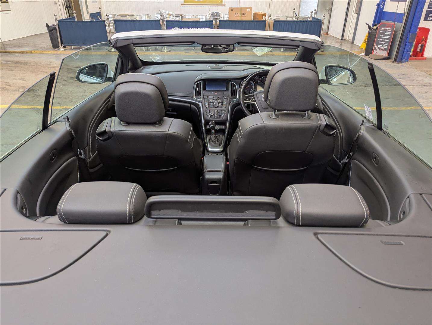 <p>2016 VAUXHALL CASCADA ELITE CDTI S/S</p>