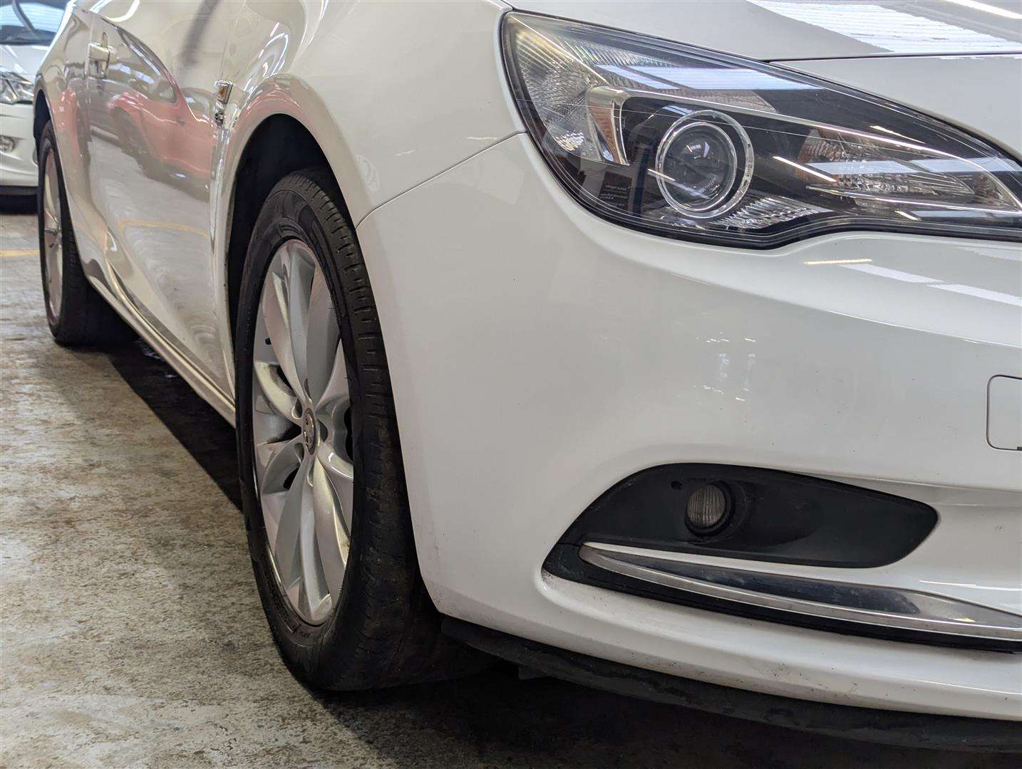 <p>2016 VAUXHALL CASCADA ELITE CDTI S/S</p>