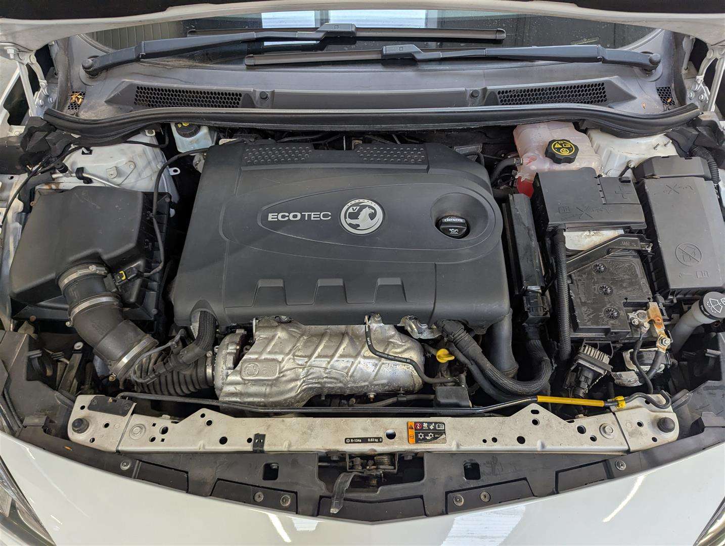 <p>2016 VAUXHALL CASCADA ELITE CDTI S/S</p>
