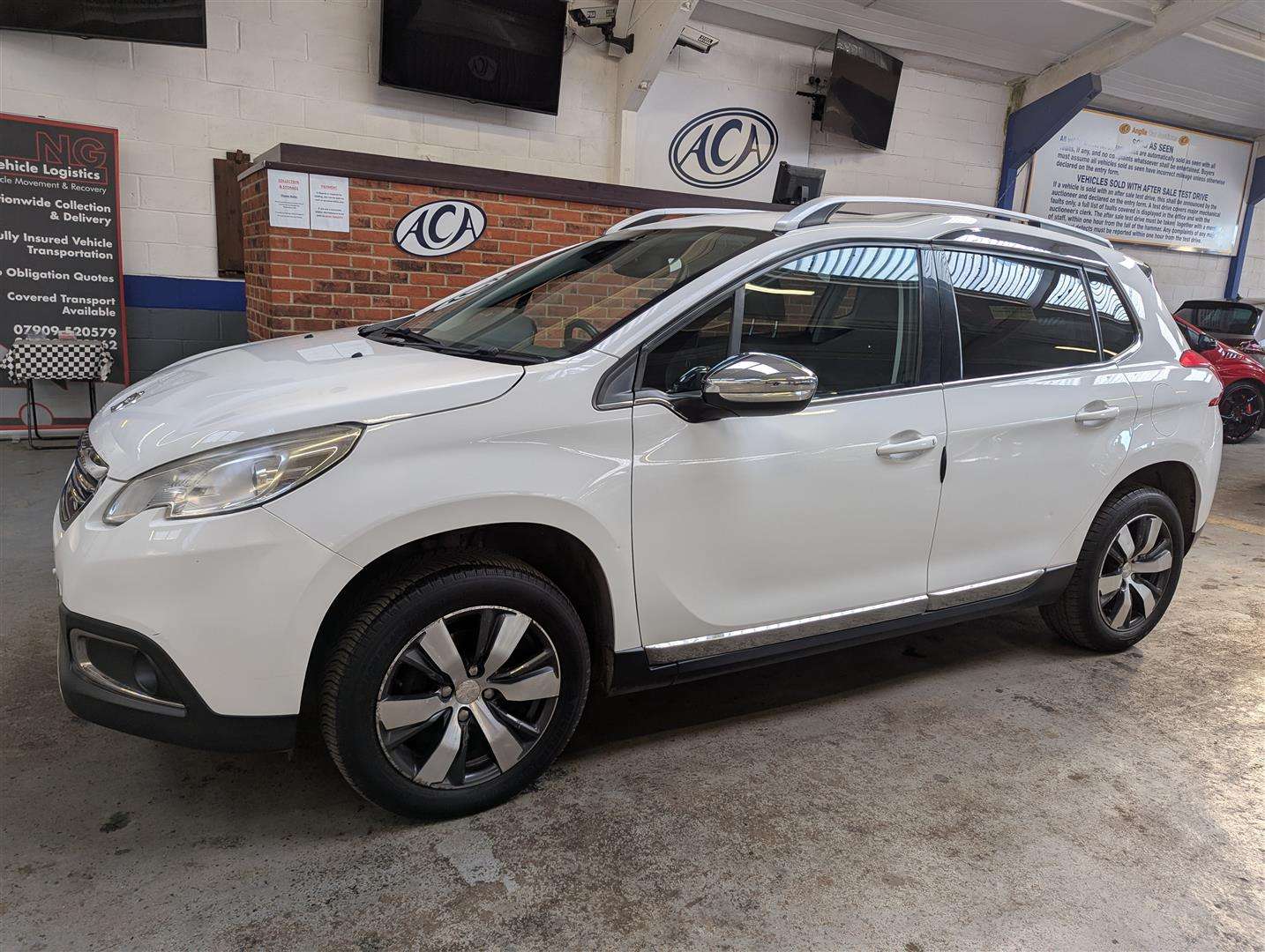 <p>2015 PEUGEOT 2008 ALLURE E-HDI</p>