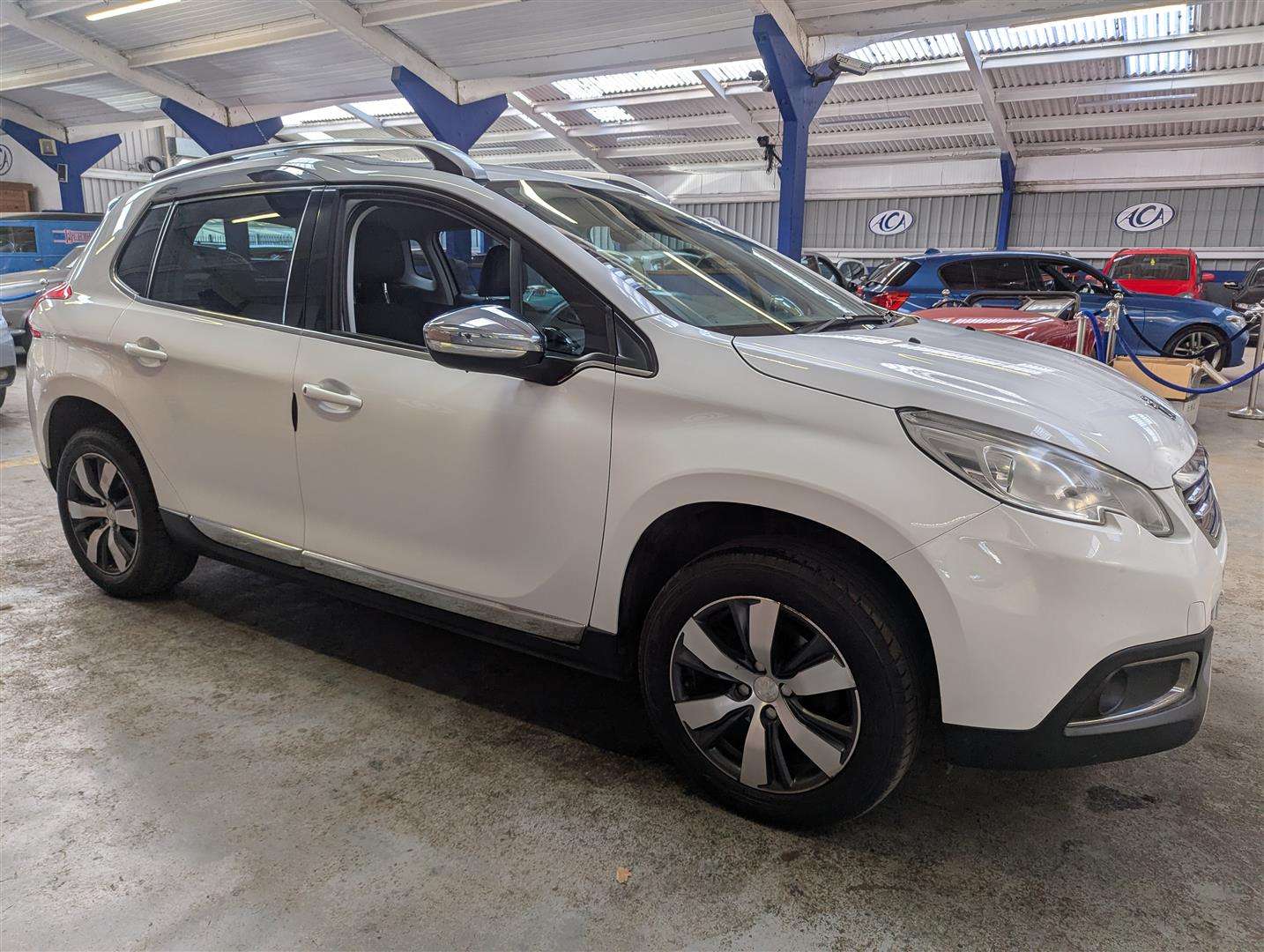 <p>2015 PEUGEOT 2008 ALLURE E-HDI</p>