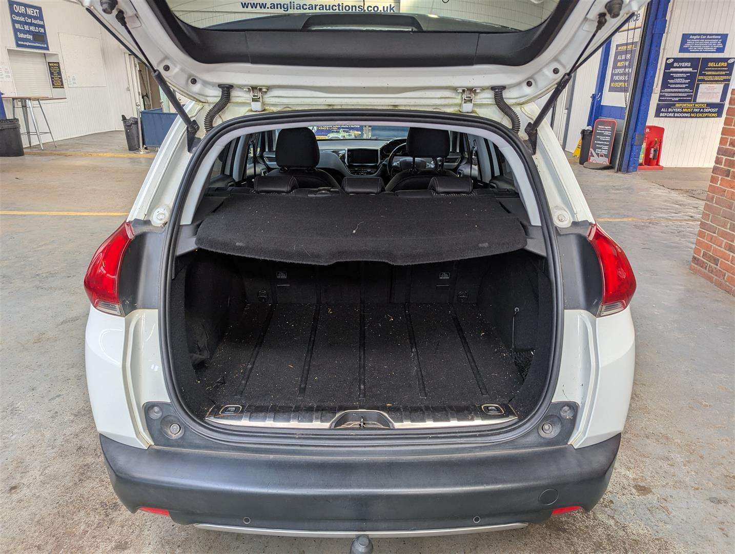 <p>2015 PEUGEOT 2008 ALLURE E-HDI</p>