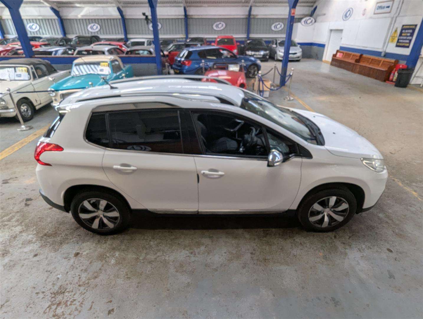 <p>2015 PEUGEOT 2008 ALLURE E-HDI</p>