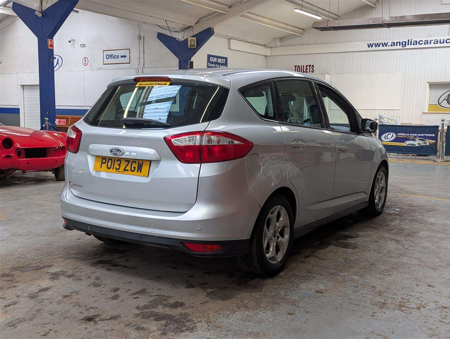 <p>2013 FORD C-MAX ZETEC</p>