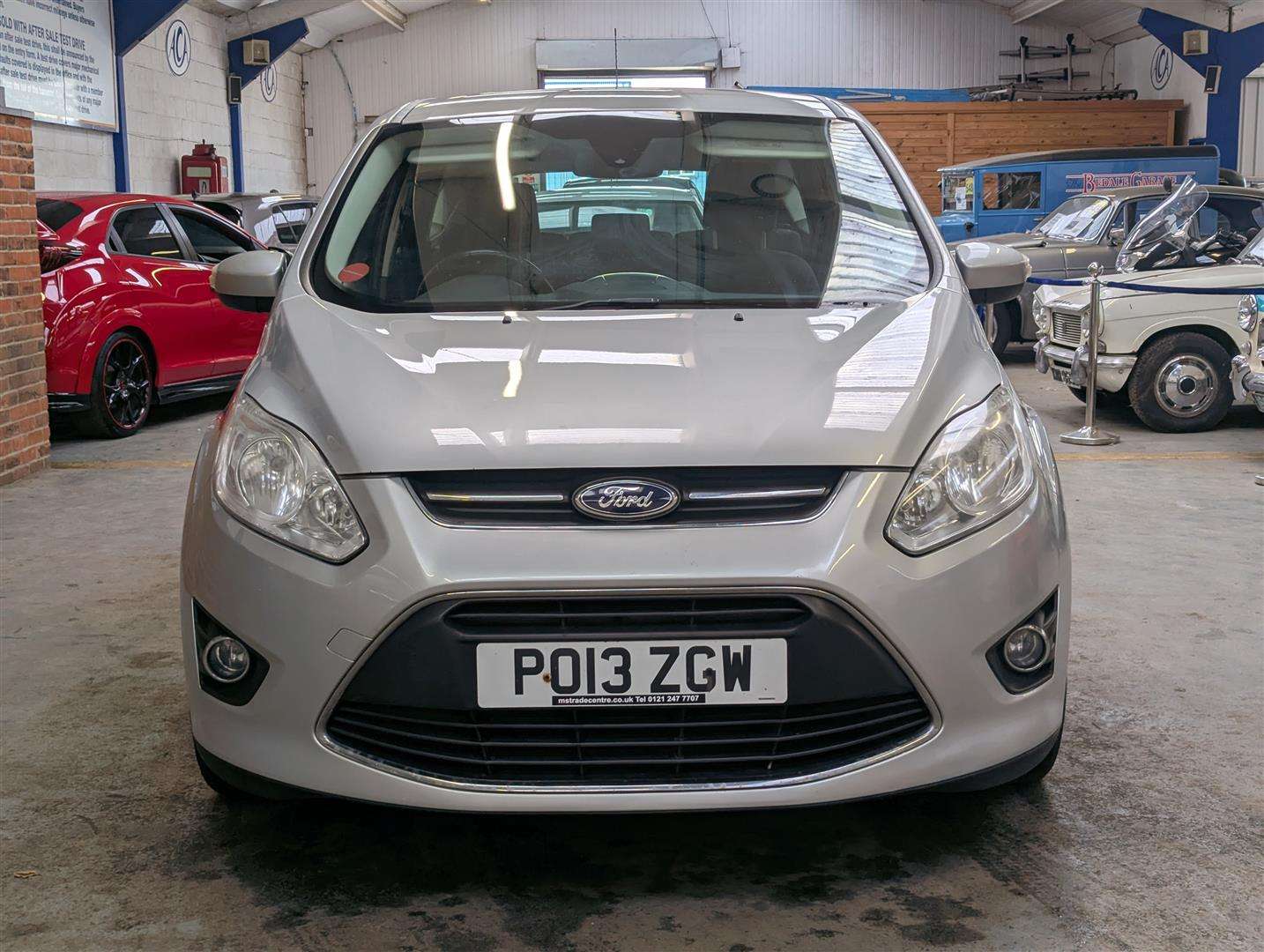 <p>2013 FORD C-MAX ZETEC</p>
