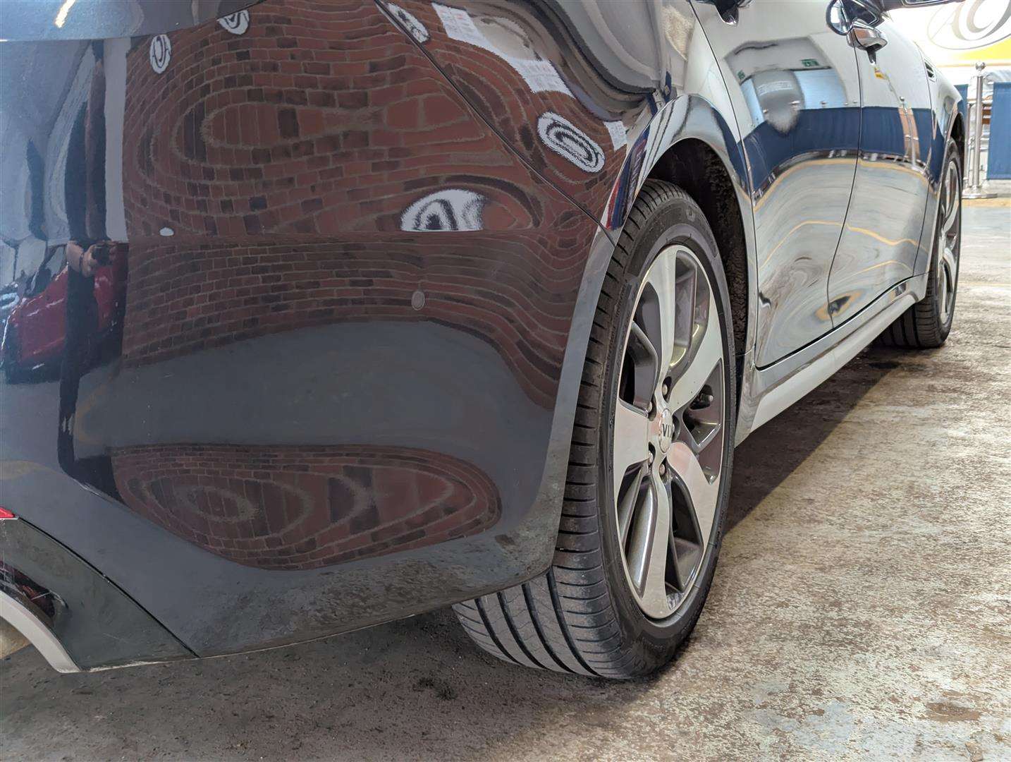 <p>2017 KIA OPTIMA GT-LINE S ISG CRDI</p>