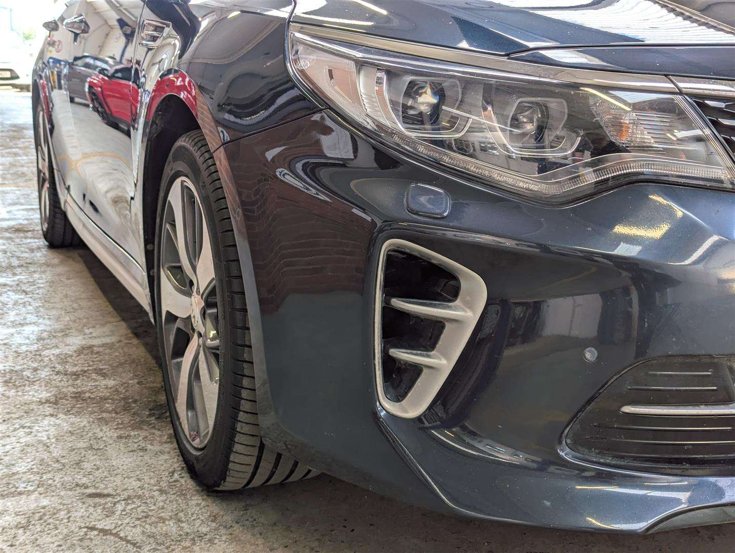 <p>2017 KIA OPTIMA GT-LINE S ISG CRDI</p>