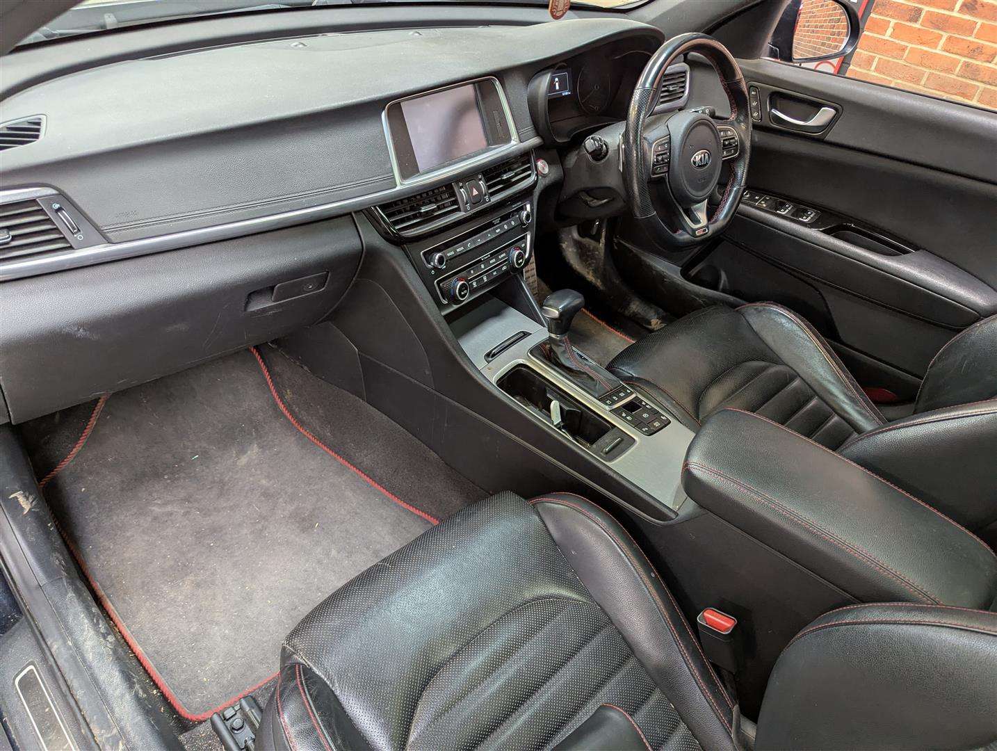 <p>2017 KIA OPTIMA GT-LINE S ISG CRDI</p>